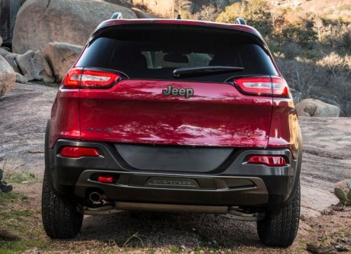 The rear end of the 2014 Jeep Cherokee Trailhawk  Torque News